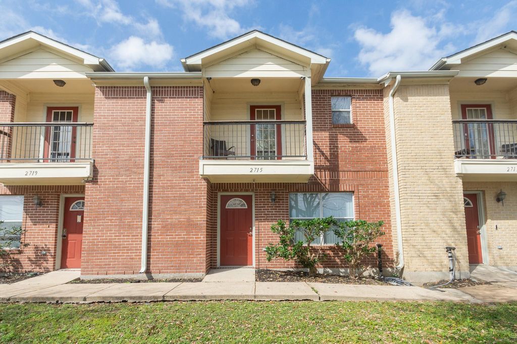 2715 Vienna Place, Pasadena, TX 77502