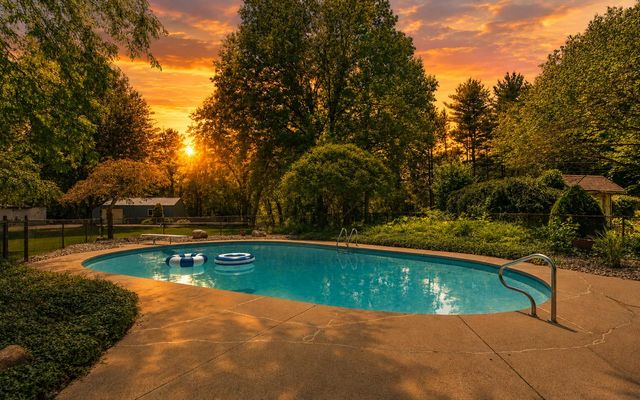 3476 W Small Court, La Porte, IN 46350