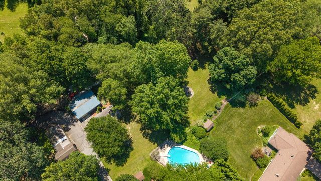3476 W Small Court, La Porte, IN 46350