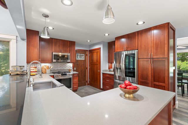 3476 W Small Court, La Porte, IN 46350