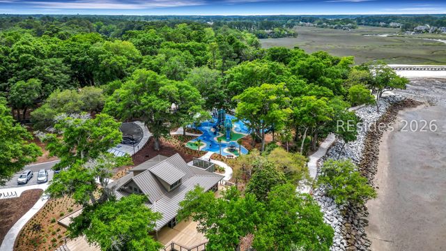 73 Skull Creek Drive 212, Hilton Head Island, SC 29926
