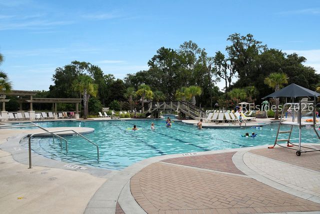 73 Skull Creek Drive 212, Hilton Head Island, SC 29926