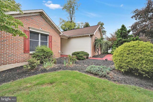 48 KINSEY HILL DR, Birdsboro, PA 19508
