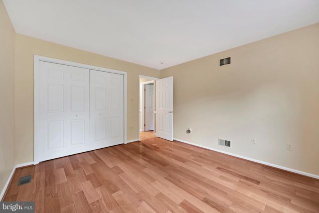 48 KINSEY HILL DR, Birdsboro, PA 19508
