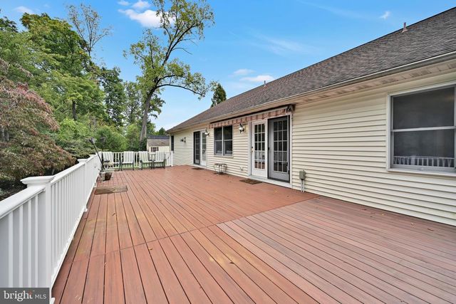 48 KINSEY HILL DR, Birdsboro, PA 19508