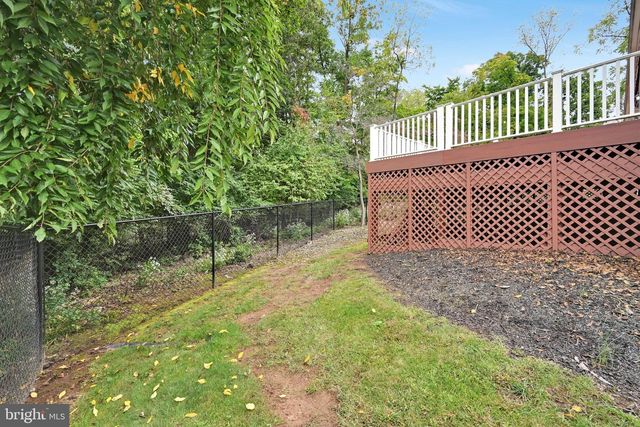 48 KINSEY HILL DR, Birdsboro, PA 19508