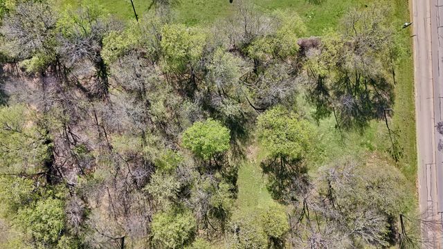 1471 W Broad Street, Mansfield, TX 76063