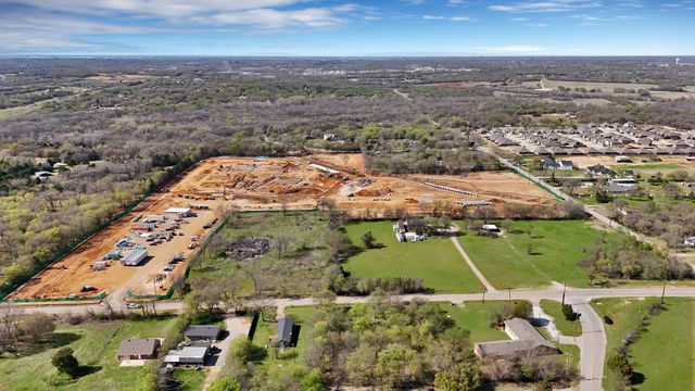 1471 W Broad Street, Mansfield, TX 76063