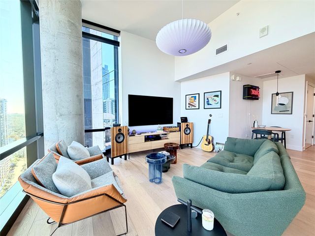 70 Rainey ST 2203, Austin, TX 78701