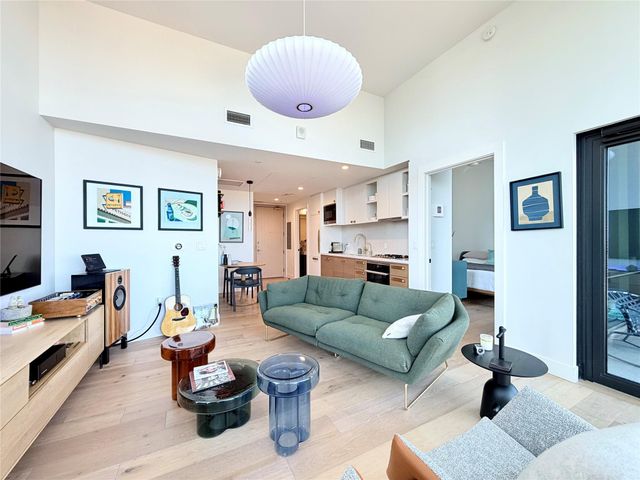 70 Rainey ST 2203, Austin, TX 78701