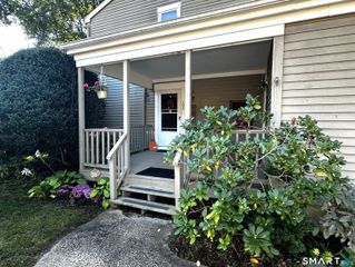 102 Timber Ridge 102, Southington, CT 06489