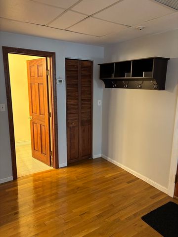 92 Gordon St 201, Boston, MA 02135