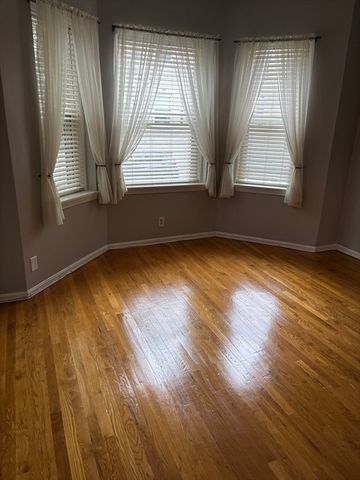 92 Gordon St 201, Boston, MA 02135