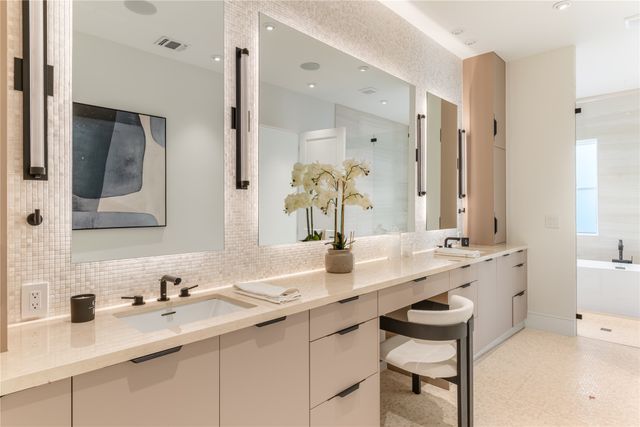 3608 N Fitzhugh Avenue, Dallas, TX 75204