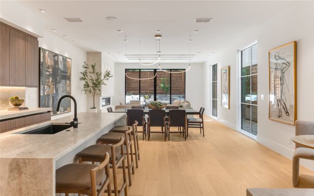 3608 N Fitzhugh Avenue, Dallas, TX 75204