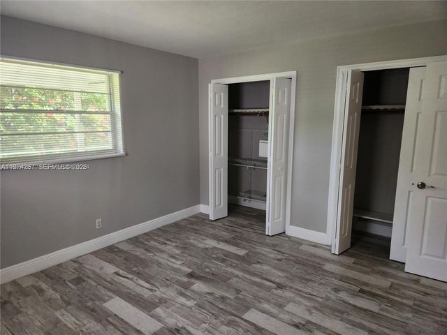 107 S 18th Ave S _, Lake Worth, FL 33460