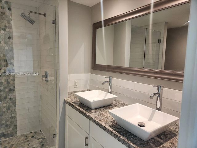 107 S 18th Ave S _, Lake Worth, FL 33460