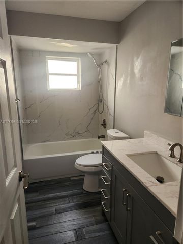 107 S 18th Ave S _, Lake Worth, FL 33460