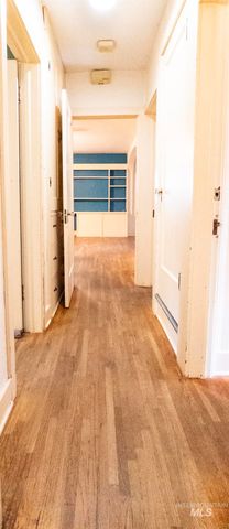 1922 Everett St, Caldwell, ID 83605