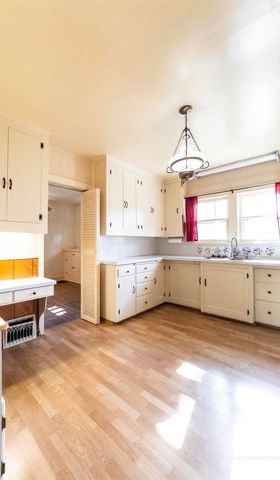 1922 Everett St, Caldwell, ID 83605