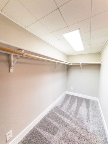 1922 Everett St, Caldwell, ID 83605