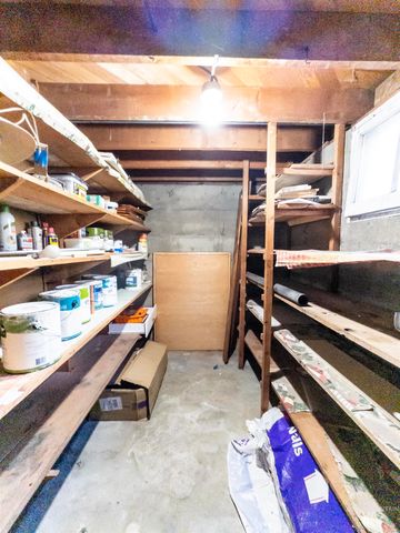 1922 Everett St, Caldwell, ID 83605