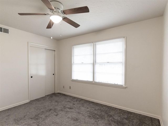 804 E Carroll Lane, Midwest City, OK 73110