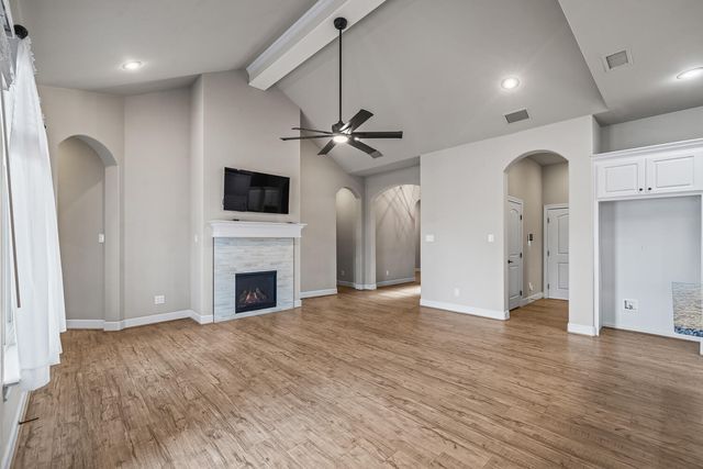 12204 Knoxville Avenue, Lubbock, TX 79423