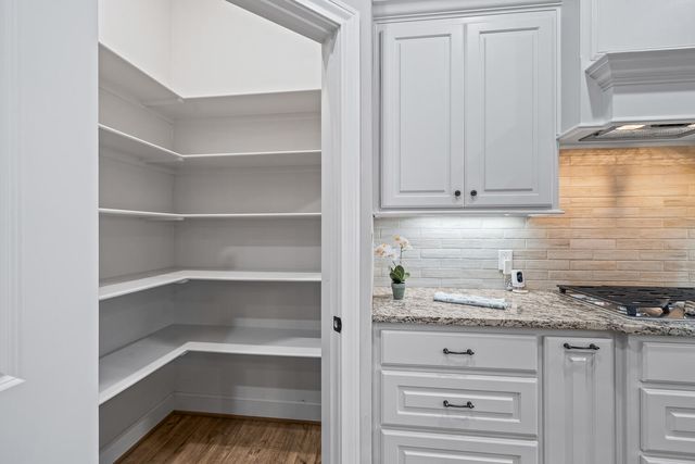 12204 Knoxville Avenue, Lubbock, TX 79423