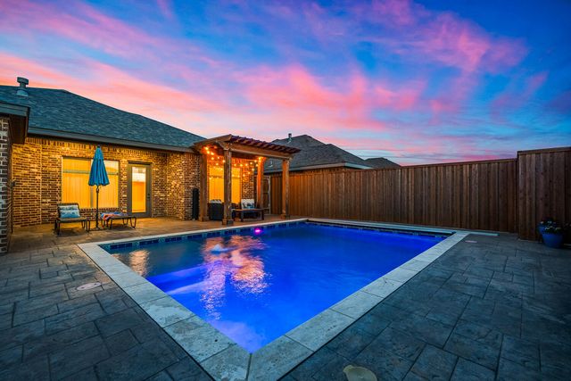 12204 Knoxville Avenue, Lubbock, TX 79423