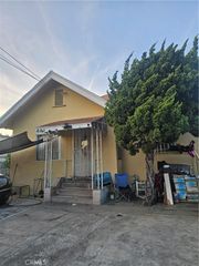 227 W 47th Street, Los Angeles, CA 90037