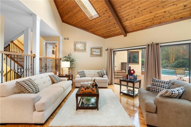 845 Waddington Court, Atlanta, GA 30350