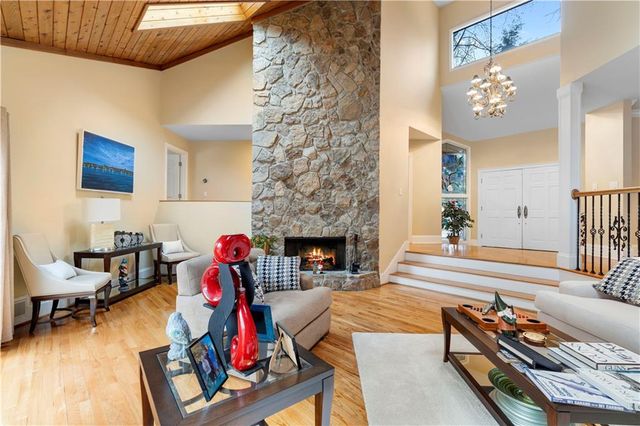 845 Waddington Court, Atlanta, GA 30350