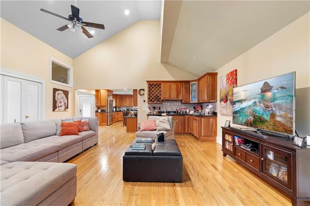 845 Waddington Court, Atlanta, GA 30350