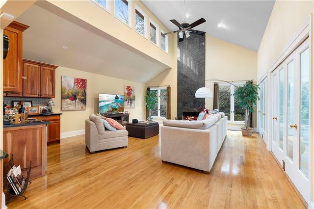 845 Waddington Court, Atlanta, GA 30350