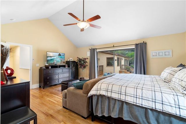 845 Waddington Court, Atlanta, GA 30350