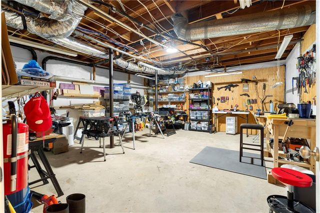 845 Waddington Court, Atlanta, GA 30350