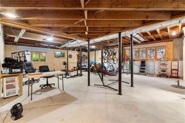 845 Waddington Court, Atlanta, GA 30350