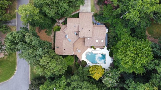 845 Waddington Court, Atlanta, GA 30350