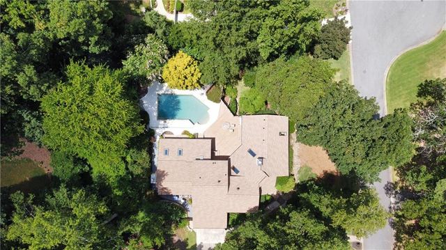 845 Waddington Court, Atlanta, GA 30350