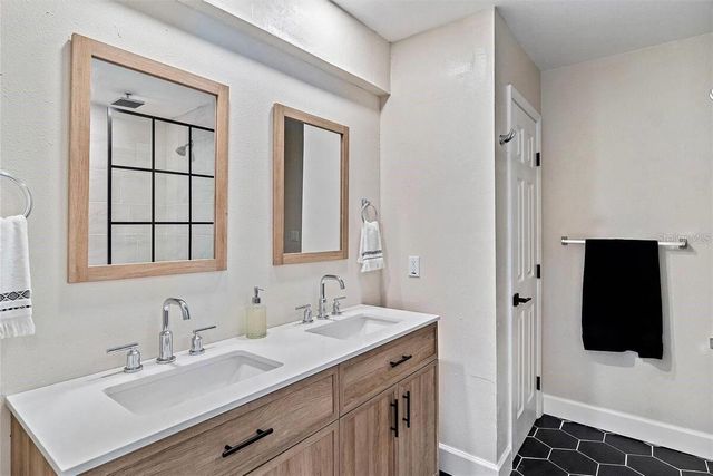 7615 COQUINA WAY, St Pete Beach, FL 33706