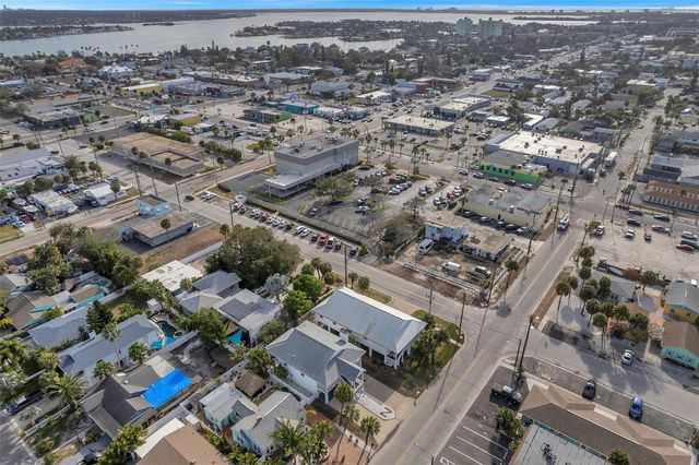 7615 COQUINA WAY, St Pete Beach, FL 33706