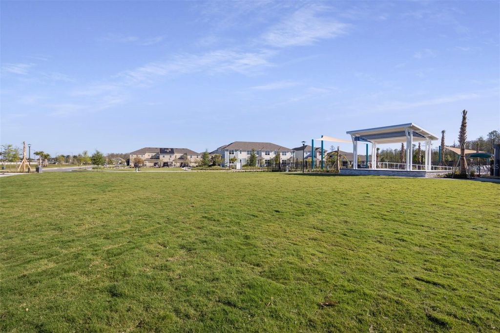 Image 34 of property listing at 13240 GENERATIONS AVENUE, Orlando, FL 32832