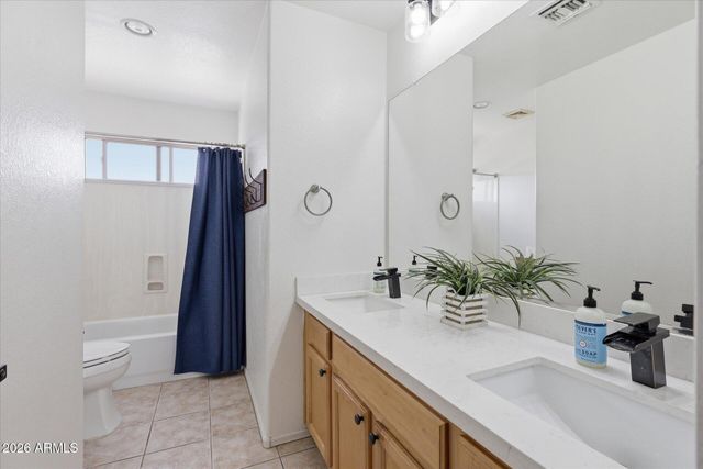 10315 E IDAHO Avenue, Mesa, AZ 85209