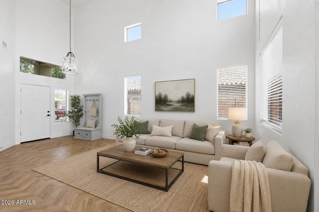 10315 E IDAHO Avenue, Mesa, AZ 85209