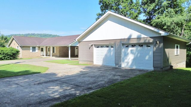 12 River Road, Vanceburg, KY 41179