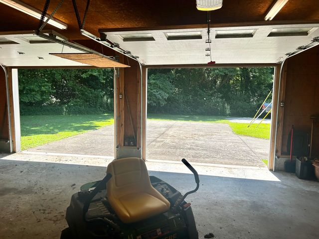 12 River Road, Vanceburg, KY 41179