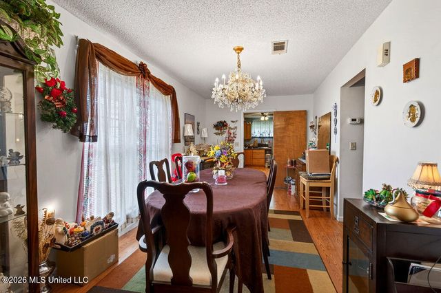 514 Bookter Street, Bay Saint Louis, MS 39520