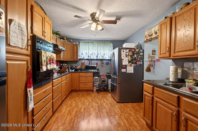 514 Bookter Street, Bay Saint Louis, MS 39520