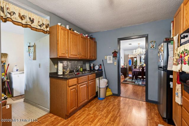 514 Bookter Street, Bay Saint Louis, MS 39520